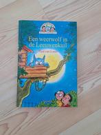 Boek Dolfje Weerwolfje, een weerwolf in de leeuwenkuil, Ophalen of Verzenden, Zo goed als nieuw, Paul van Loon