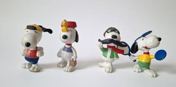 Set van 4 snoopy figuurtjes  beschikbaar voor biedingen