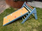 Gekleurd houten klimrek Luna Toys, Kinderen en Baby's, Speelgoed | Buiten | Speeltoestellen, Ophalen, Gebruikt, Glijbaan
