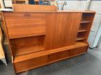 Retro kast, Ophalen, Gebruikt, Met deur(en), 150 tot 200 cm