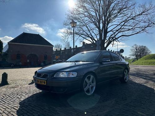 Volvo S60 R 2006 Grijs, Auto's, Volvo, Particulier, Overige modellen, 4x4, ABS, Adaptive Cruise Control, Airbags, Airconditioning