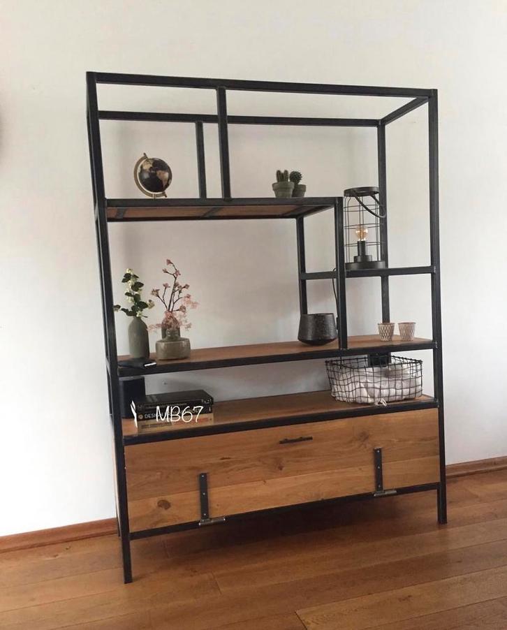 Exclusieve industriële kast - Uniek exemplaar!, Huis en Inrichting, Kasten | Wandmeubels, Zo goed als nieuw, 150 tot 200 cm, Minder dan 150 cm