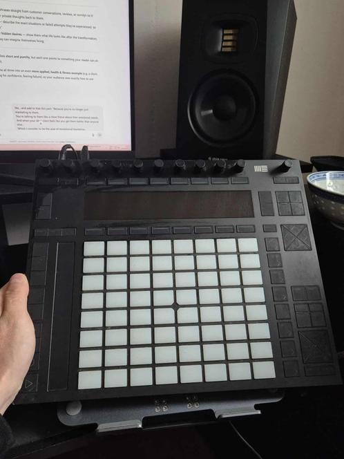 Ableton push 2, Muziek en Instrumenten, Midi-apparatuur, Zo goed als nieuw, Ophalen of Verzenden