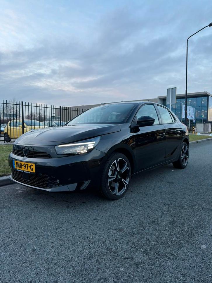 Opel Corsa 1.2 Turbo Start/stop 100pk 2024 Zwart, Auto's, Opel, Bedrijf, Corsa, Benzine, Hatchback, Handgeschakeld, Geïmporteerd