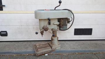 Kolomboormachine (380v) - Oostenrijkse kwaliteits machine beschikbaar voor biedingen