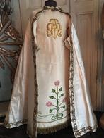 Antieke kleding/ processie/, Ophalen of Verzenden