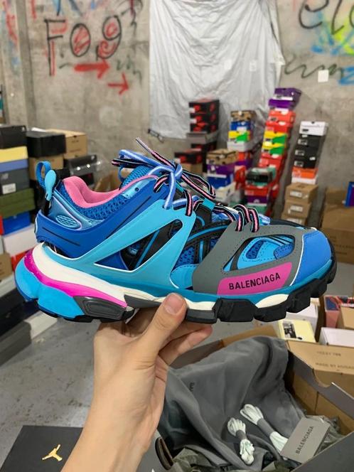 Balenciaga Track Purple & Blue | Maat 38, Kleding | Heren, Schoenen, Nieuw, Ophalen of Verzenden