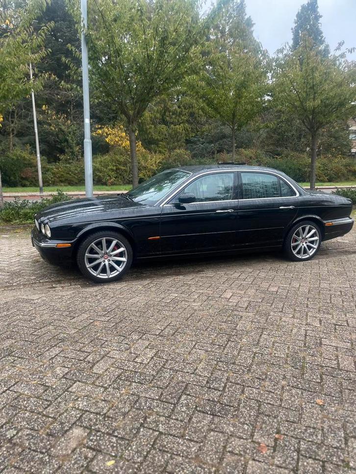 Jaguar XJ 3.0 175KW AUT 2003 Zwart, Auto's, Jaguar, Particulier, XJ, ABS, Airbags, Airconditioning, Alarm, Boordcomputer, Centrale vergrendeling