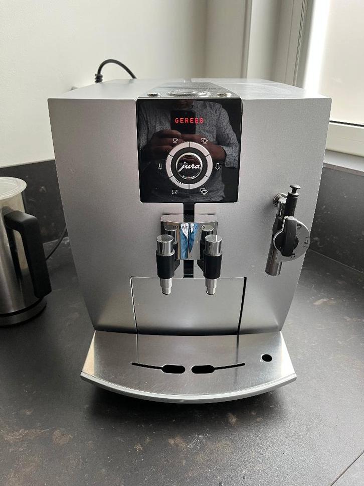 JURA Impressa J5 koffiemachine, Witgoed en Apparatuur, Koffiezetapparaten, Gebruikt, Gemalen koffie, Koffiebonen, Koffiemachine
