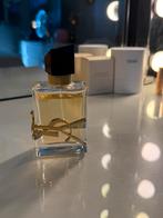 YSL Libre parfum 50ML, Sieraden, Tassen en Uiterlijk, Uiterlijk | Parfum, Verzenden, Zo goed als nieuw