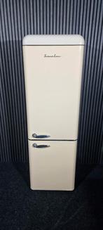 Schaub Lorenz Retro koelkast €149,-, Gebruikt, 200 liter of meer, Met aparte vriezer, Energieklasse A of zuiniger