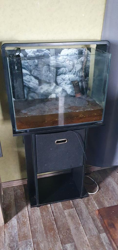 Superfish home 85 incl meubel, Dieren en Toebehoren, Vissen | Aquaria en Toebehoren, Zo goed als nieuw, Ophalen of Verzenden