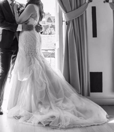 Mooie klassieke justin alexander trouwjurk maat 40, Kleding | Dames, Trouwkleding en Trouwaccessoires, Ophalen