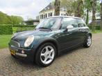 MINI Mini 1.6 Cooper Chili Airco Leer/Stof Stuurbekrachtigin, Voorwielaandrijving, 1025 kg, 15 km/l, Gebruikt