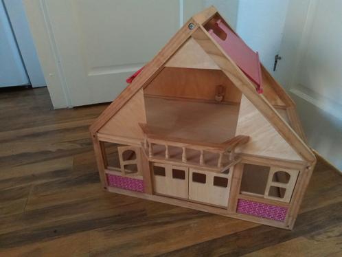 Mooi groot houten poppenhuis, Kinderen en Baby's, Speelgoed | Poppenhuizen, Gebruikt, Ophalen