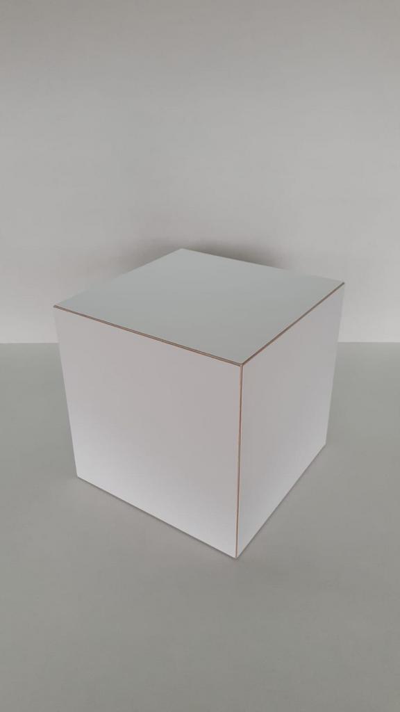 Kubus/sokkel, Huis en Inrichting, Woonaccessoires | Zuilen en Pilaren, Nieuw, Ophalen of Verzenden