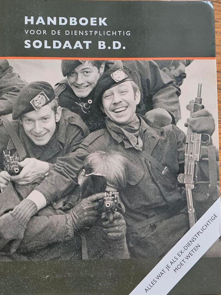 Handboek voor de dienstplichtig soldaat B.D., Boeken, Oorlog en Militair, Zo goed als nieuw, Ophalen of Verzenden