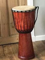 Kleine Djembee, diameter: 26cm hoog:59cm, Muziek en Instrumenten, Percussie, Zo goed als nieuw, Ophalen