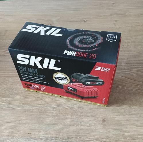 Skil 20v max 2ah accu + lader nieuw in doos model 3136, Doe-het-zelf en Verbouw, Gereedschap | Machine-onderdelen en Toebehoren
