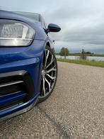 Volkswagen Golf 1.0 TSI R-Line 110pk 5D 2018 Blauw, Auto's, Stof, Blauw, Origineel Nederlands, Handgeschakeld