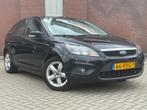 Ford Focus 1.6 Comfort|5DRS|AIRCO|TREKHAAK|GOED-ONDERHOUDEN, Gebruikt, 4 cilinders, 620 kg, Zwart