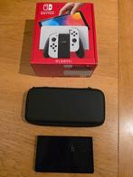 Nintendo Switch OLED zgan + 400GB micro SDXC + hoesje, Spelcomputers en Games, Spelcomputers | Nintendo Switch, Ophalen of Verzenden