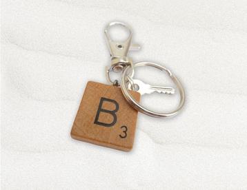 Dome’s Design: Scrabble Bag Charm/sleutelhanger (B – zilver) beschikbaar voor biedingen