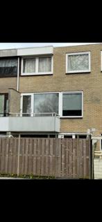 Kamer te huur met balkon in Hoofddorp voor november en decem, Huizen en Kamers, Minder dan 20 m², Amsterdam