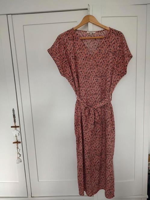 Vrolijke zomerse Damesjurk roze, XL, Garcia, Kleding | Dames, Jurken, Zo goed als nieuw, Maat 46/48 (XL) of groter, Roze, Onder de knie