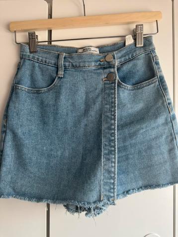Jeans Skort mt 34 beschikbaar voor biedingen