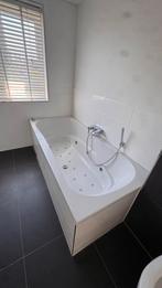 Groot ligbad met whirlpool, Ophalen, Zo goed als nieuw, Bad