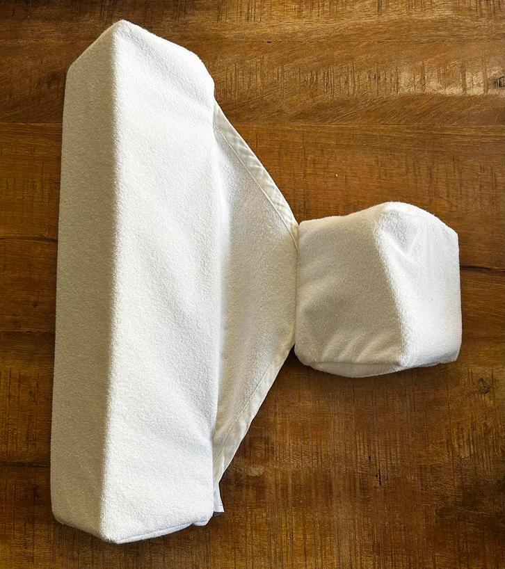 Doomoo zijligkussen, Kinderen en Baby's, Kinderkamer | Beddengoed, Zo goed als nieuw, Kussen, Wit, Jongetje of Meisje, Ophalen of Verzenden