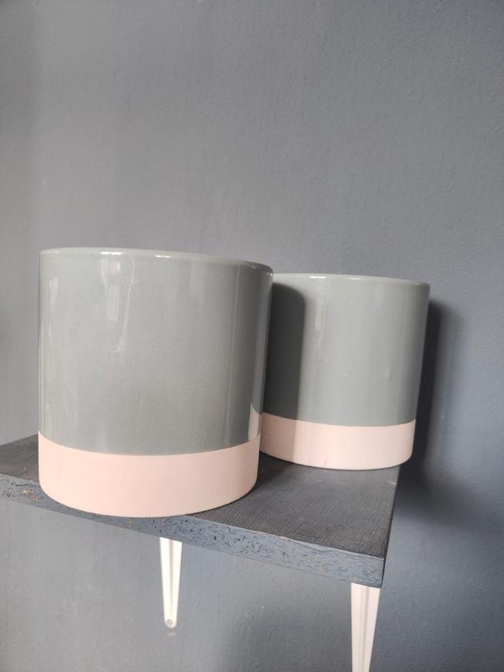 3 Grijs/Witte Bloempotten - 13cm, Tuin en Terras, Bloempotten, Gebruikt, Aardewerk, Binnen, Balkon, Tuin, Minder dan 40 cm, Minder dan 25 cm