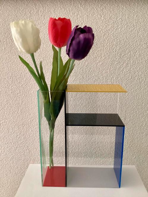 Mondri vaas, Huis en Inrichting, Woonaccessoires | Vazen, Nieuw, Overige kleuren, Minder dan 50 cm, Kunststof, Ophalen of Verzenden
