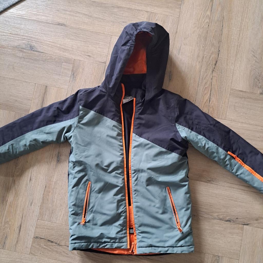 Ski jas maat 134/140, Kinderen en Baby's, Kinderkleding | Maat 134, Ophalen of Verzenden, Zo goed als nieuw, Jongen of Meisje