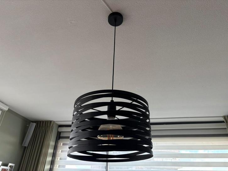 Mooie stalen hanglamp zwart, Huis en Inrichting, Lampen | Hanglampen, Zo goed als nieuw, Minder dan 50 cm, Ophalen