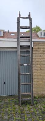 3 delig houten ladder, Doe-het-zelf en Verbouw, Ladders en Trappen, Ophalen of Verzenden, Gebruikt, 4 meter of meer