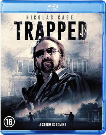  	 Trapped, Nieuw, Geseald. beschikbaar voor biedingen