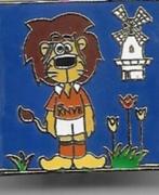 HOLLAND MOLEN LOEKIE DE LEEUW PIN, Verzamelen, Speldjes, Pins en Buttons, Verzenden, Zo goed als nieuw, Merk, Speldje of Pin