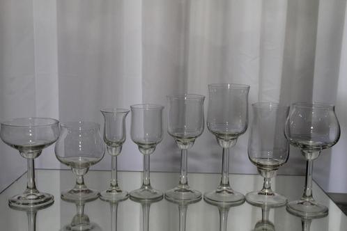 Compleet 48-delig glasservies van Royal Leerdam, Ambasador., Antiek en Kunst, Antiek | Servies compleet, Ophalen