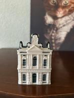 KLM huisje nr. 86, Ophalen of Verzenden, Zo goed als nieuw, Gevuld