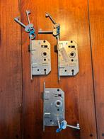 Lips dag en nachtslot typenr 2105 / Bruynzeel 805 - 3 stuks, Ophalen of Verzenden, Nieuw, IJzer, Slot