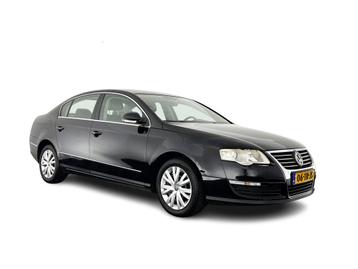 Volkswagen Passat 2.0 FSI Highline Aut. *NAVI-FULLMAP | LEAT beschikbaar voor biedingen