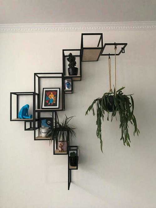 Serax Jointed Wall Designer Boekenkast by Filip Jansen, Huis en Inrichting, Woonaccessoires | Wandplanken en Boekenplanken, Zo goed als nieuw