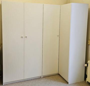 Witte hoekkast – praktische, ruime kledingkast 200 x 200 cm