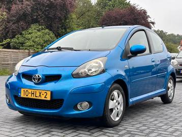 Toyota Aygo 1.0-12V Dynamic Blue beschikbaar voor biedingen