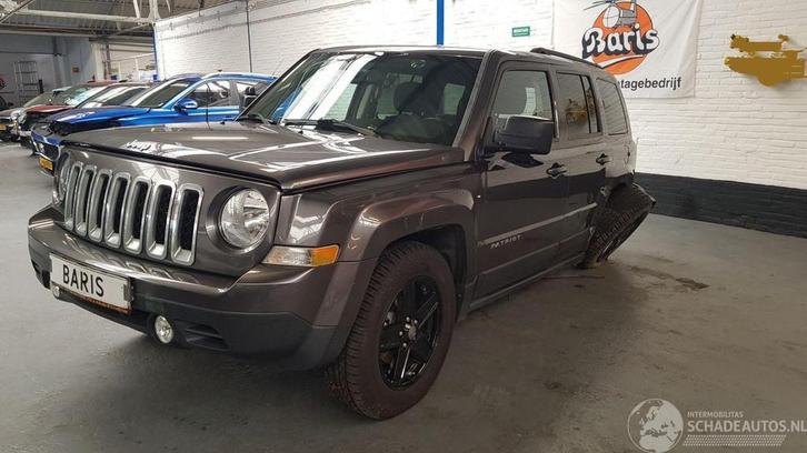 Jeep Patriot 2.4 BENZ AUT 126 KW 171 PK MK74 SUV 2016, Auto diversen, Schadeauto's, Jeep, Automaat, Benzine, SUV of Terreinwagen