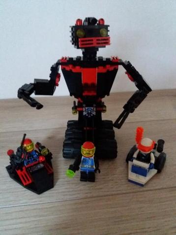 Lego: recon robot (6889) en twee ruimteschepen beschikbaar voor biedingen