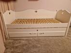 Bedbank met uitschuifbaar logeerbed en twee opberg lades., Ophalen, 85 tot 100 cm, Gebruikt, Lattenbodem