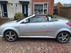 Opel Tigra 1.4 16V Twintop AUT 2007 Grijs, 96650 km, UNIEK!!, Parkeersensor, 4 cilinders, Cabriolet, 49 €/maand